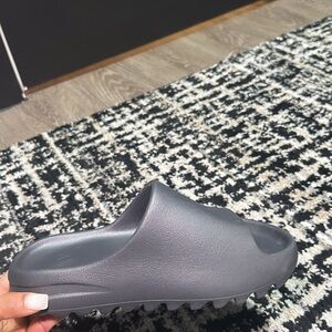 Adidas Yeezy Gray slides